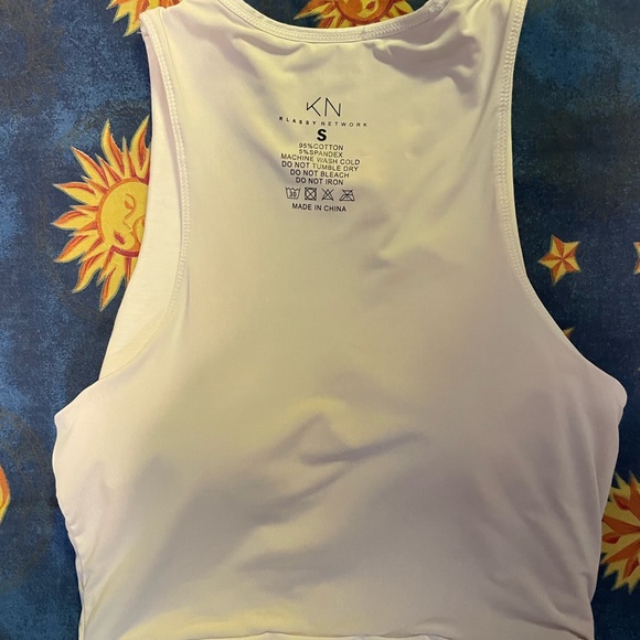 Klassy Network tank - Picture 6 of 6